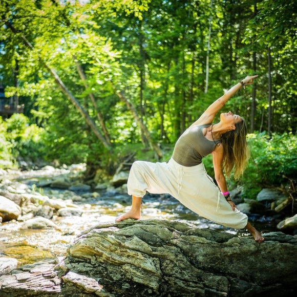 Buddha Pants  size small. NWOT - Picture 5 of 5